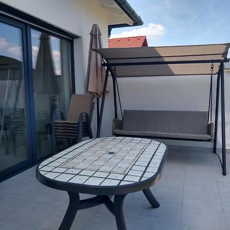 Kapolnasnyek Tandem Apartman מראה חיצוני תמונה